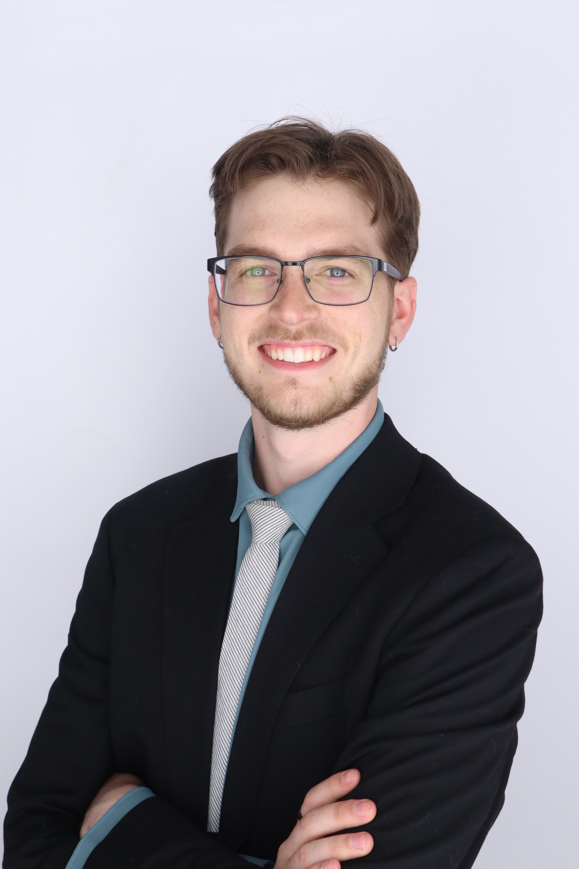 Picture of Eli Giles. Piano Technician